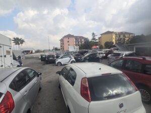 Vendita veicoli commerciali a Caivano