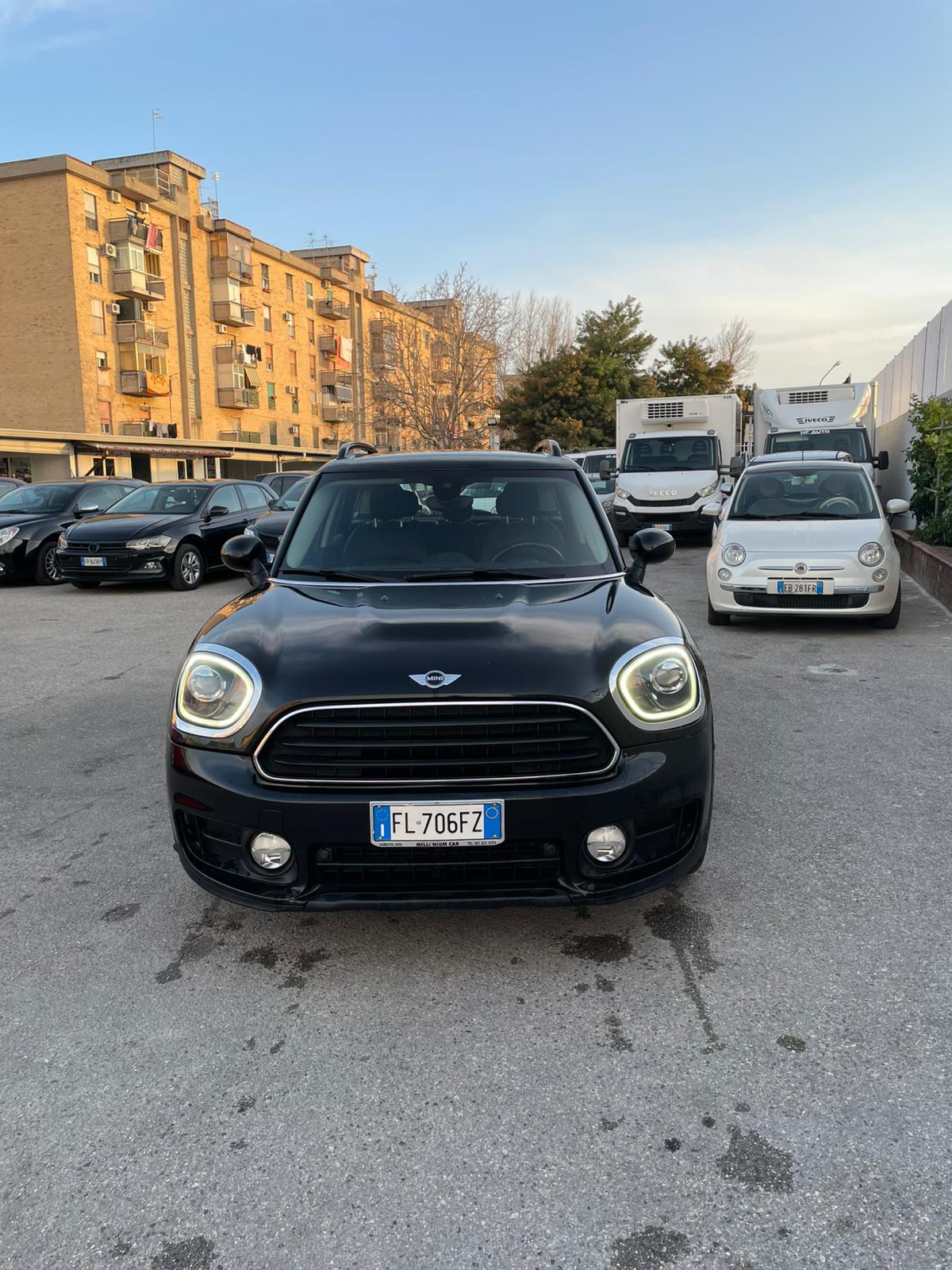 Vendita veicoli commerciali a Caivano